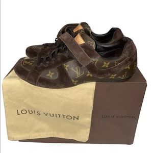 Louis Vuitton Men’s sneakers size 8.5 Brown